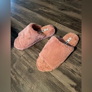 Pink Size 9 Slippers